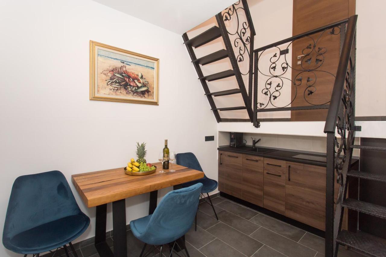 Amaizing Apartment Near Airport Kaštel Štafilić Exterior foto