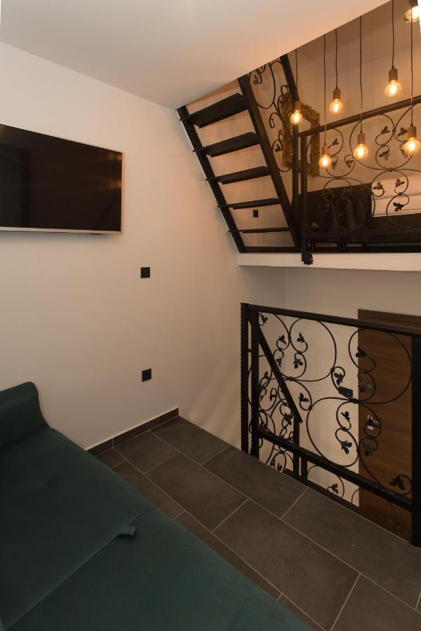 Amaizing Apartment Near Airport Kaštel Štafilić Exterior foto